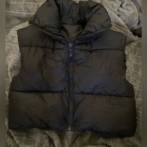 Black Cropped Puffer Vest